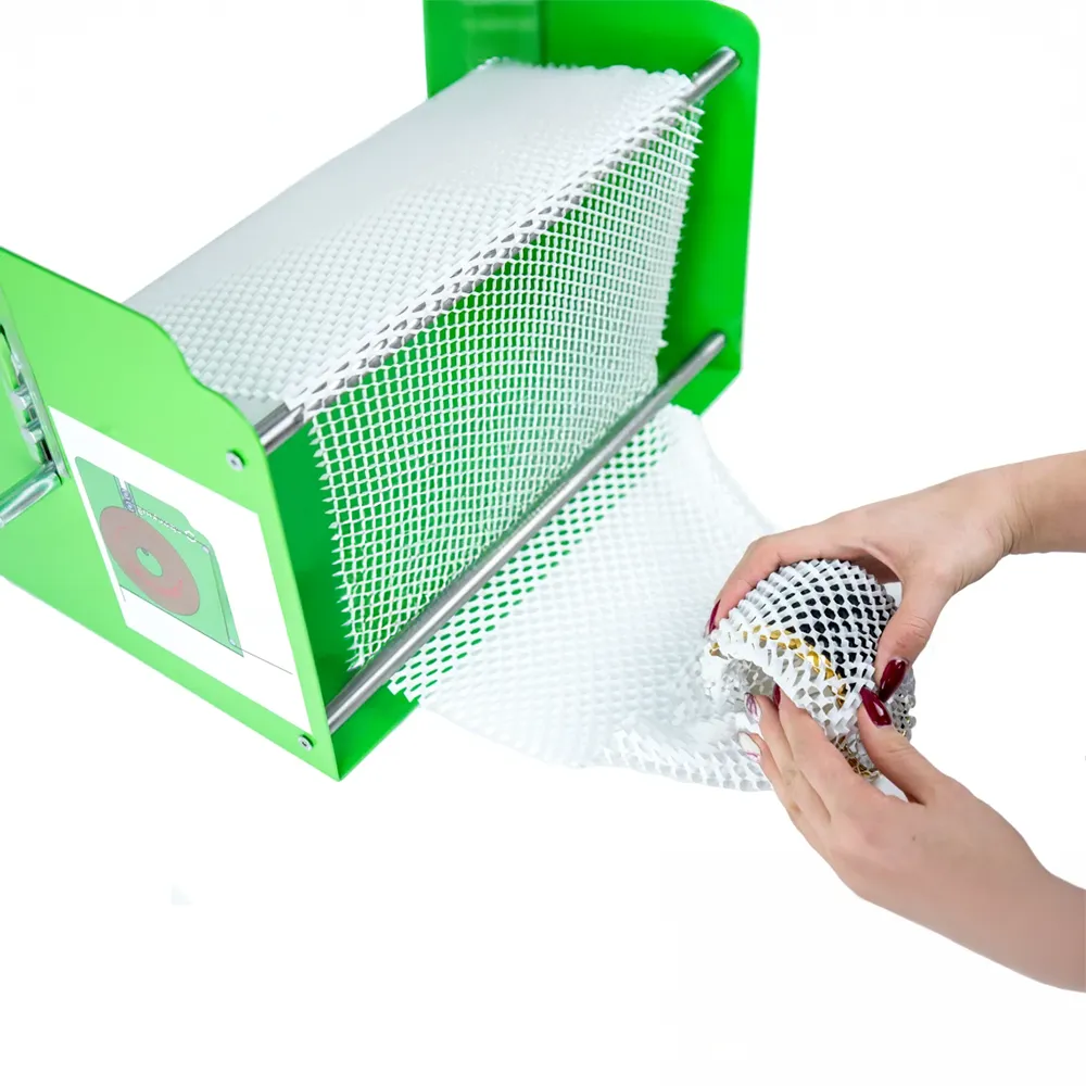 Диспенсърът за защитна хартия